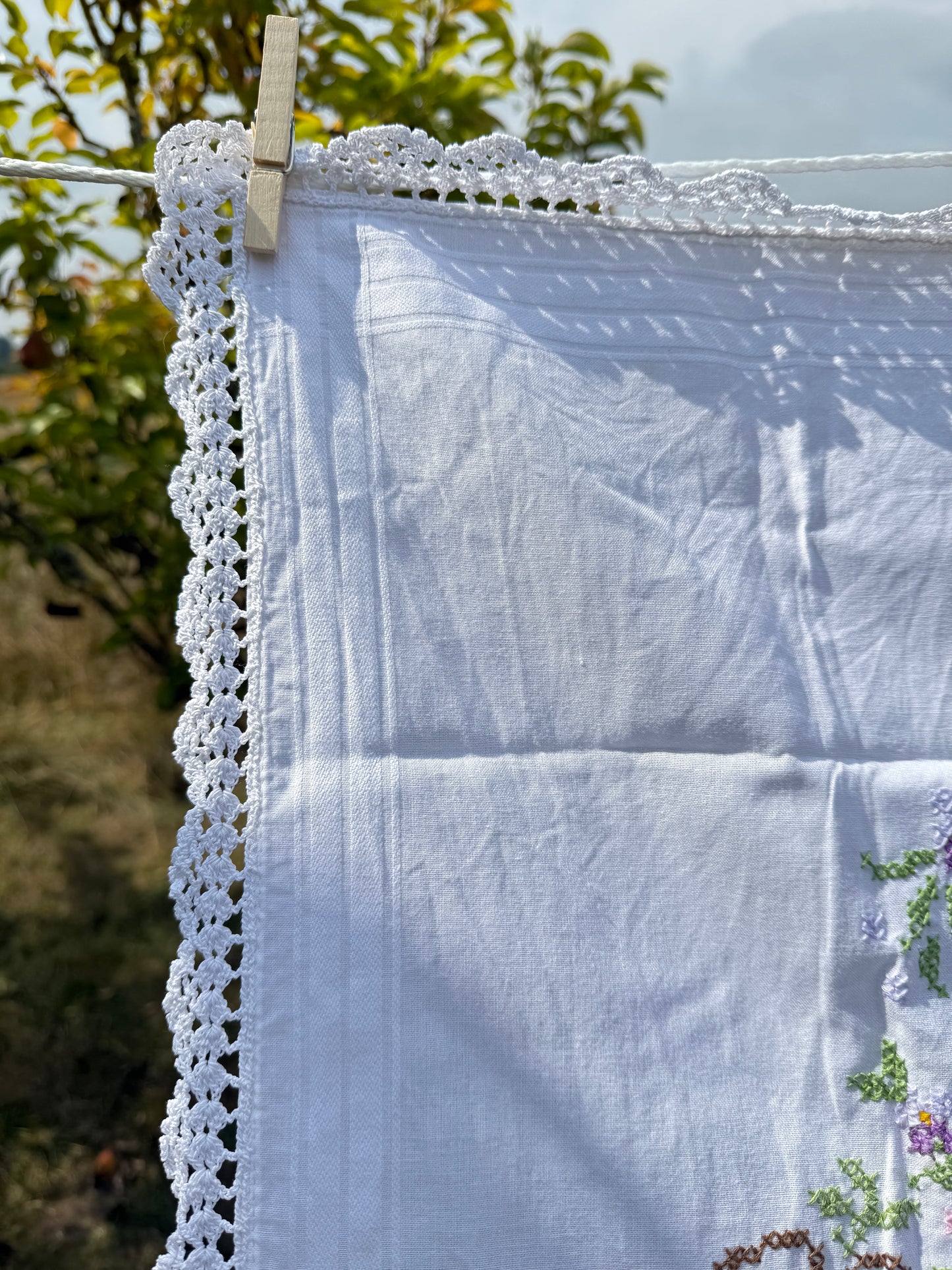 AA.colorful flower basket with crochet trim 30" x 31"