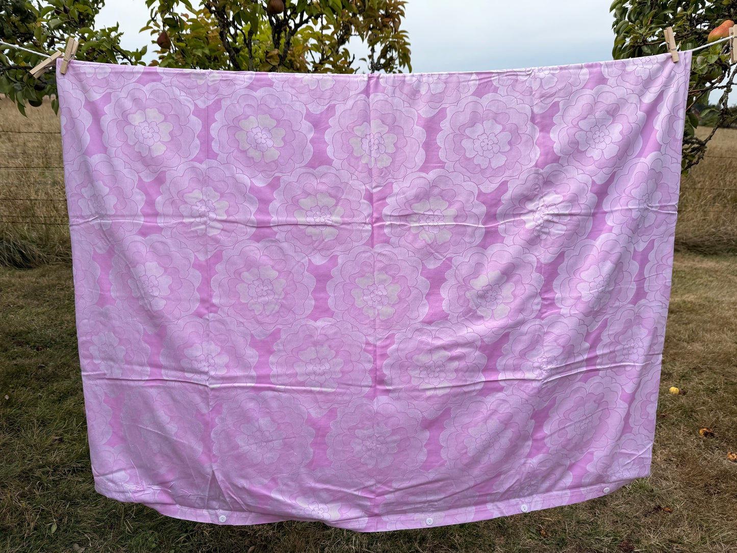 AA. Pink floral duvet cover 52" x 74"