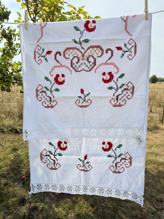 AA. red cross stitched tulips 21" x 52"