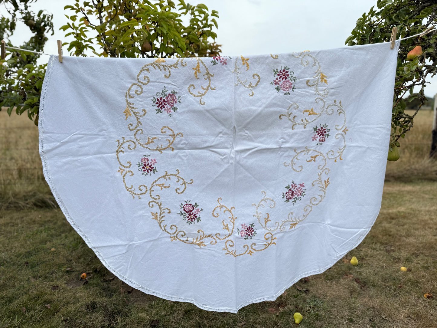 AA. pink and golden flowers on canvas 60" round